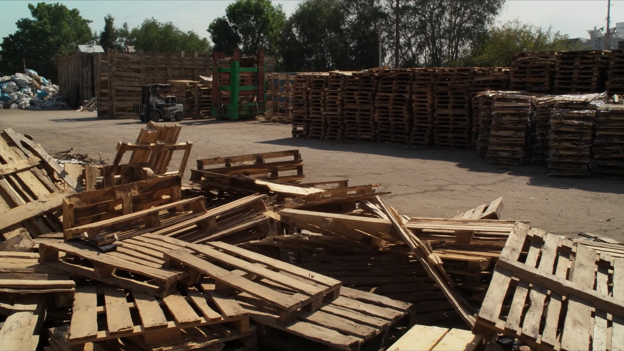 ¿Qué hacer con tarimas usadas? Vender, reciclar o reutilizar